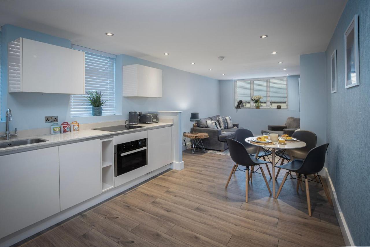 Coral Boutique Apartment 3 ブラックプール エクステリア 写真